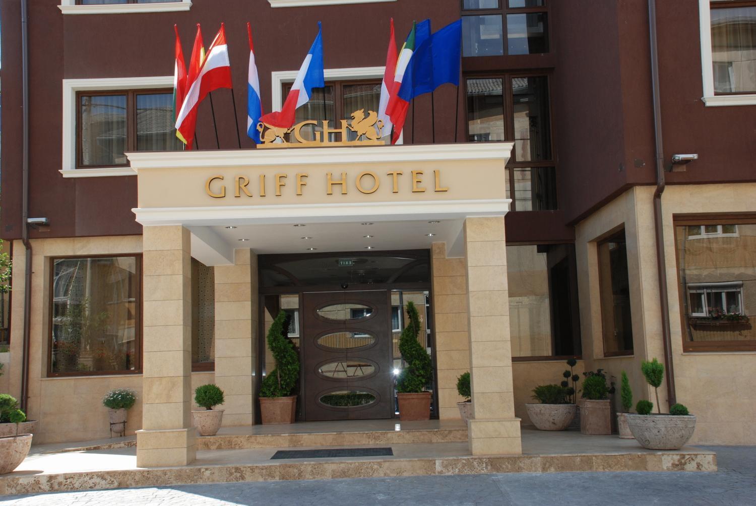 Griff Hotel Zalău Extérieur photo